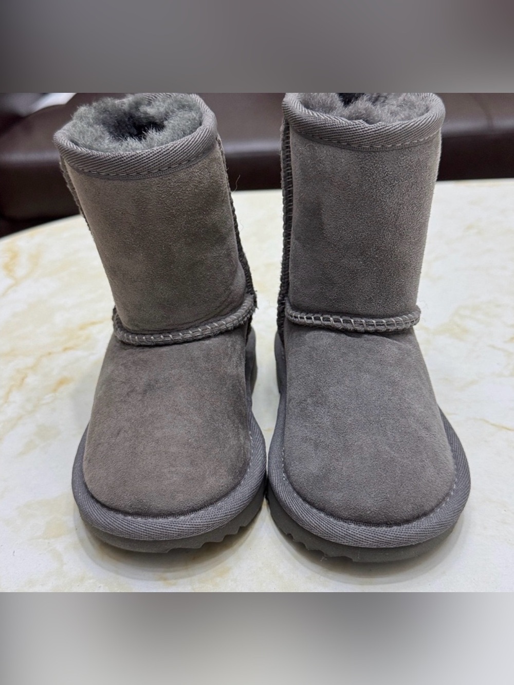 UGG Classic Short Shearling Boots - Gray